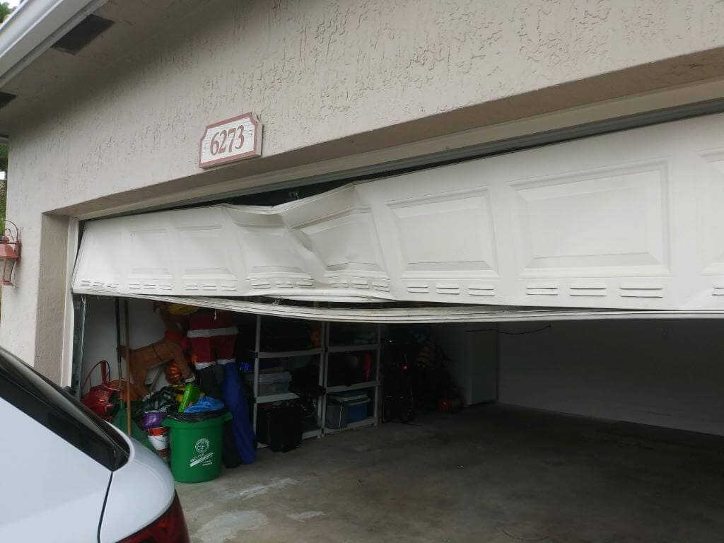 Garage Door Near Me Miami, Fl | AAA Garage Door Repair Miami