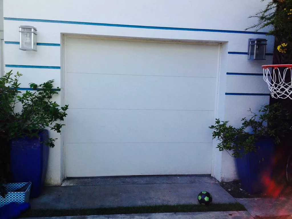 Contemporary Garage Door